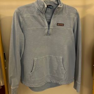 Vineyard Vines sweatshirt